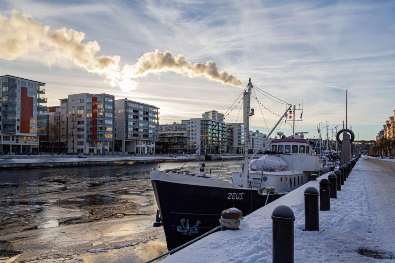 Cheap Stay On Hip Soedermalm - Construction Work Stockholm Exterior foto